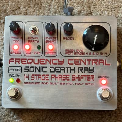 Frequency Central Sonic Death Ray - Silver image 1