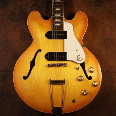 Epiphone USA Casino Hollowbody in Vintage Burst image 2