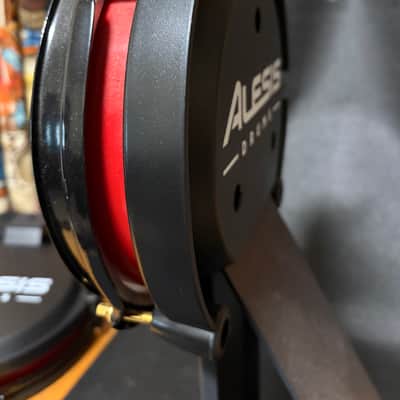 Alesis Mesh Head Bass 8" Crimson II SE DM10 Electronic Drum Pad 2010s - Black image 4