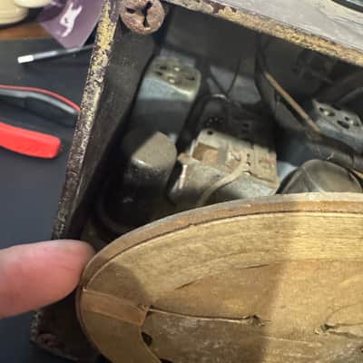 1940 Emerson EC 301 Bakelite Vintage Tube Radio image 10