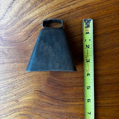 Vintage 1900s 3" Steel Cowbell Sheep Bell Unmarked - See Video! image 6