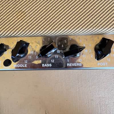 Peavey Classic 30 2-Channel 30-Watt 1x12" Guitar Combo image 7