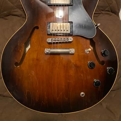Gibson ES-335 1983 - Walnut image 3