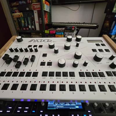 Modor DR-2 Drum Synth image 3