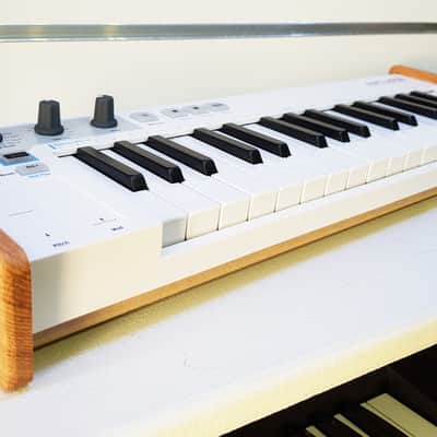 Arturia Keystep Solid Oak Stand from Synths And Wood image 2