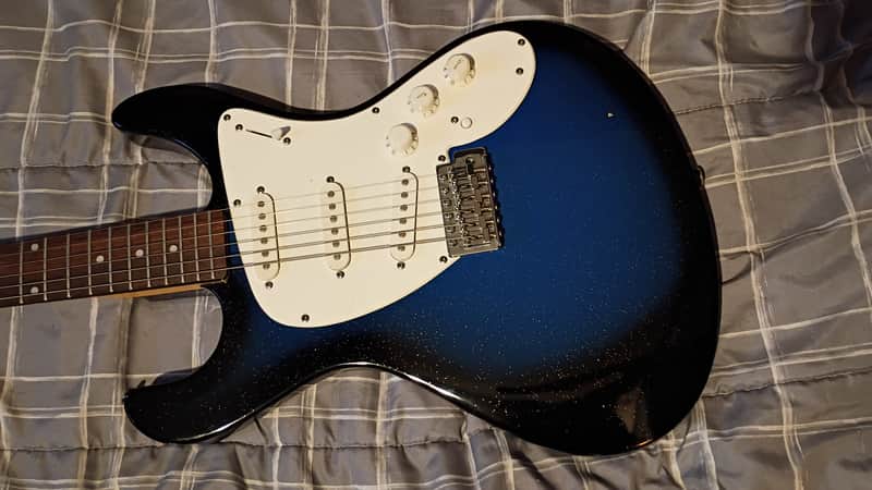 Danelectro Danoblaster Hearsay 2001 - 2004 Blue Sparkle Burst Single coil image 1