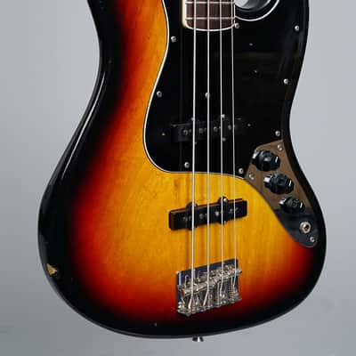 Fender Japan JB-75 Jazz Bass Reissue MIJ 1998 - Three Tone Sunburst image 2