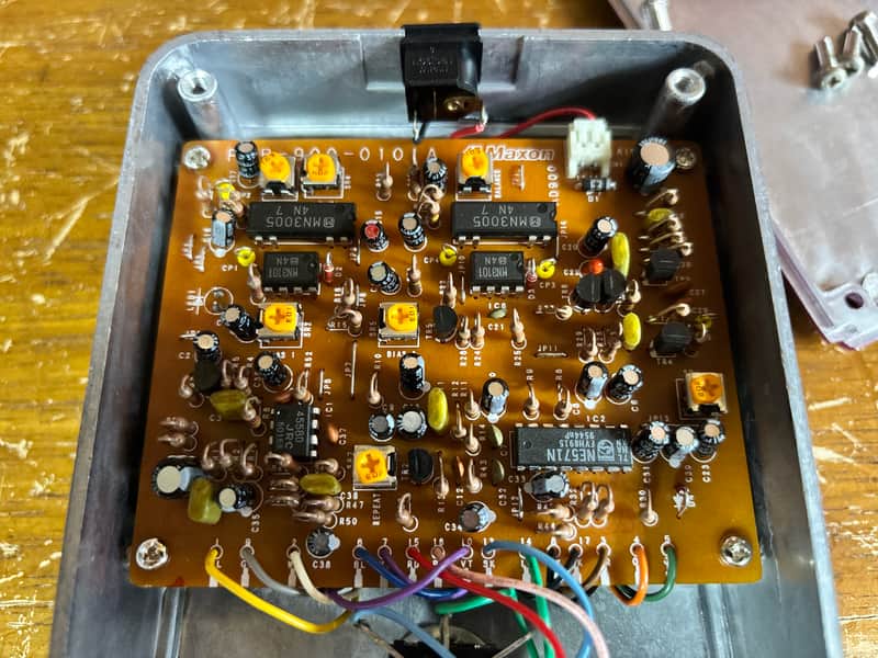 Maxon AD-900 Analog Delay Rare early model!! 2 x MN3005 w/ power