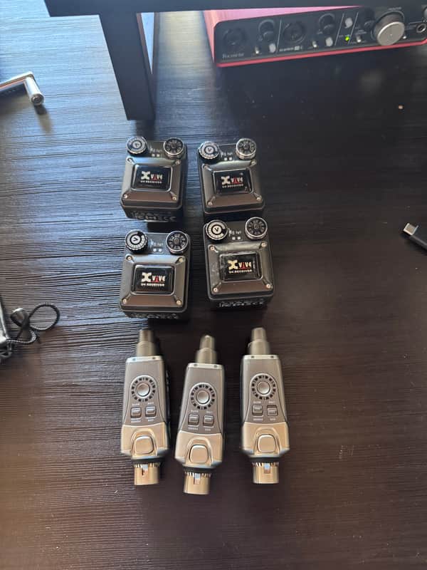 Four Xvive U4 Wireless In-Ear Monitor System 2023 - Black image 1