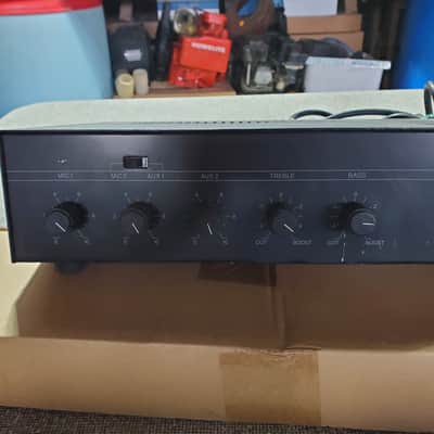 Bogen C-35 Amplifier Mixer image 3
