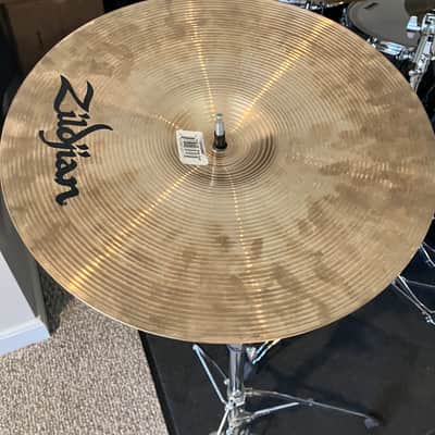 Zildjian 14" I Family Trash Crash / Hi-Hat Cymbal (Top) 2020 - Present - Traditional image 5