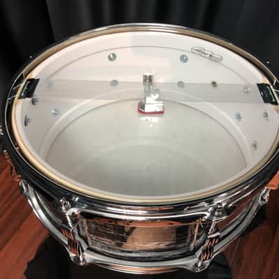 Ludwig Jazz Fest 5.5x14 in. Snare Drum Vintage Black Oyster LS9081Q image 4