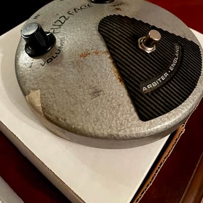 Rare Dominion Electric Fuzz RCA 2N404 - Gray image 2