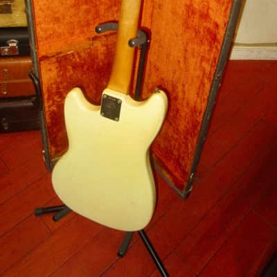 1968 Fender Mustang White w/ Original Hardshell Case Bild 4