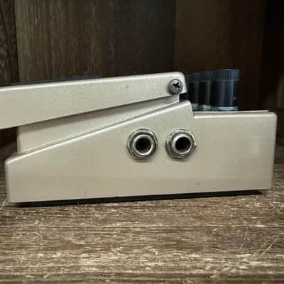 Boss AW-3 Dynamic Wah 2000 - Present - Gold image 6
