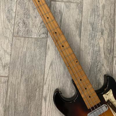 Multivox Marvel Bass 1955 Sunburst - Extremely Rare image 3