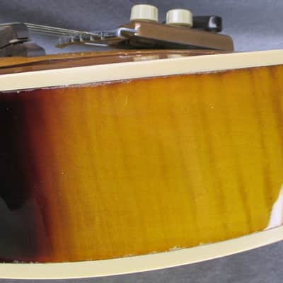 1940's Vega Duo-Tron Jazz Box with original case image 19