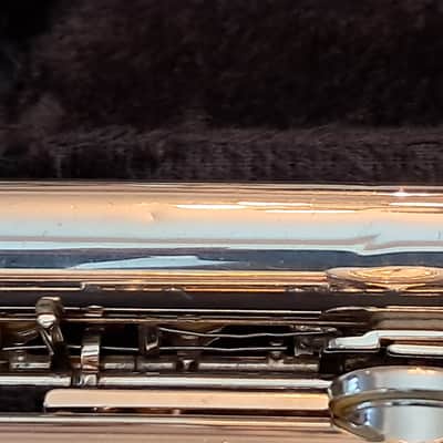 Armstrong 104 Student Model Closed-Hole Flute with C Foot, Offset G - Silver-Plated image 9