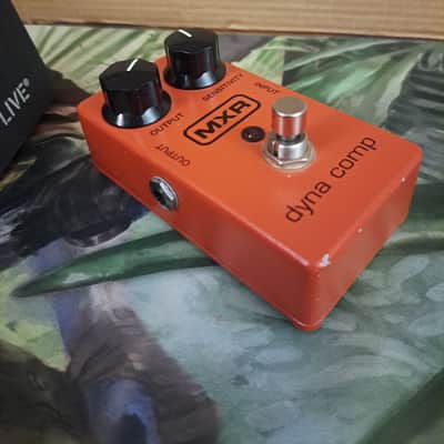 MXR M102 Dyna Comp 1995 - Present - Red image 3