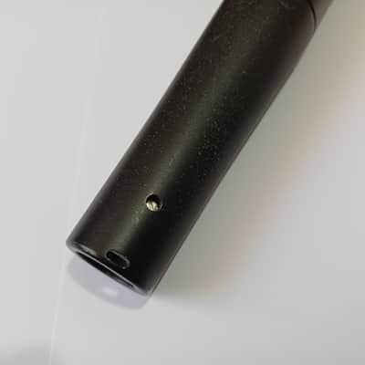 Shure SM57 Cardioid Dynamic Microphone - with zip case and mic clip image 10