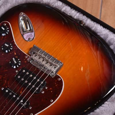 Fender Stratocaster American Professional II 3 Tone Sunburst - Upgrade: Meccaniche autobloccanti, Pickup Noiseless - image 4