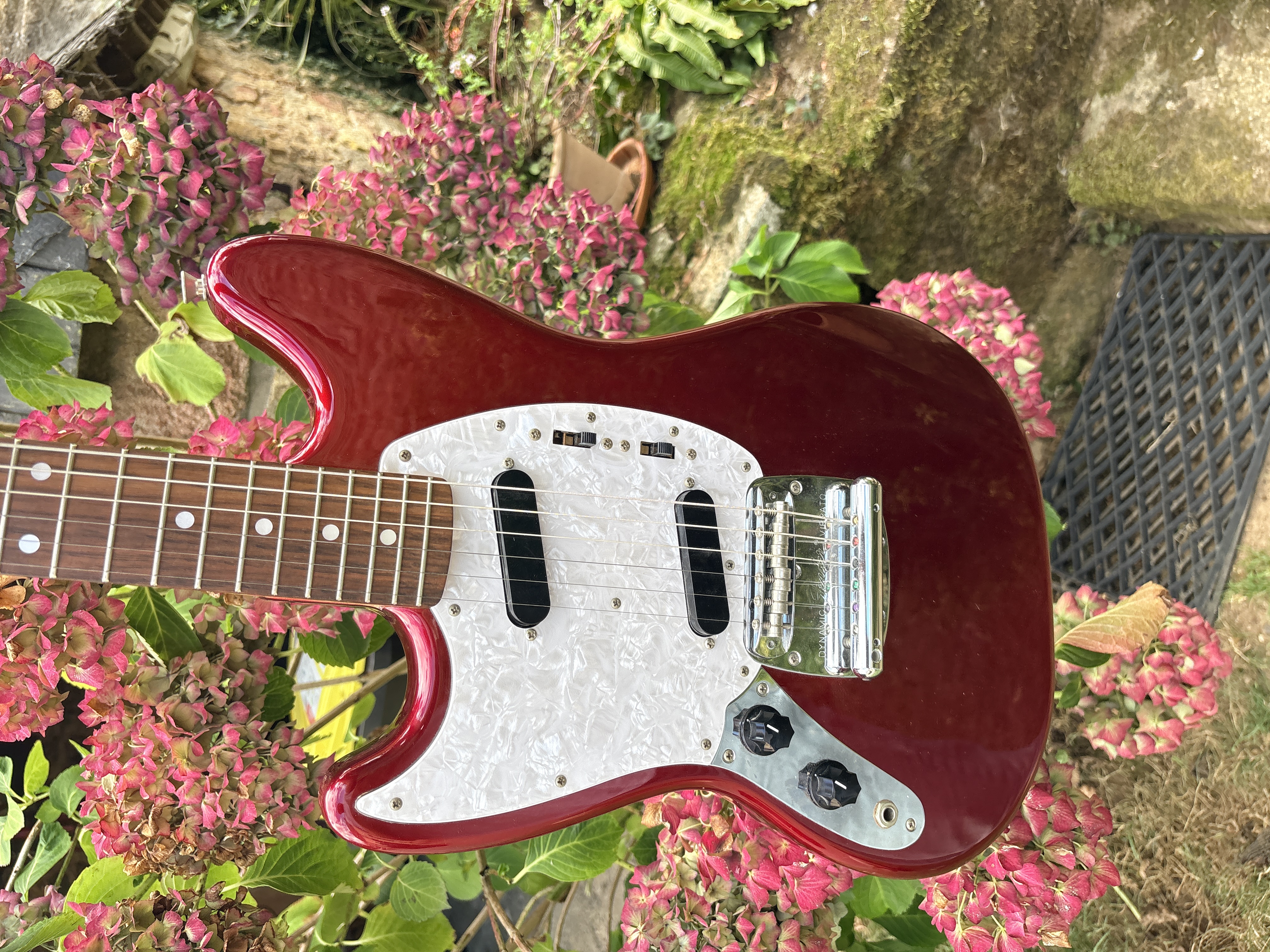 Fender Mustang Candy Apple Red MIJ *NEAR MINT* Lefty Left Handed