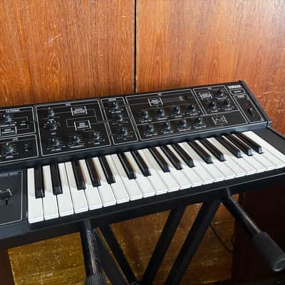 Yamaha CS-5 70's Vintage Analog Monophonic Synth CS series w/ bag