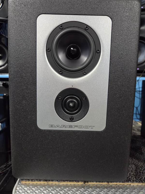 Barefoot Sound Footprint 01 Three-Way Active Studio Monitor - Pair image 1
