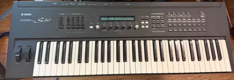 Yamaha S30 Digital Keyboard-BEST PRICE ON NET!!! image 1
