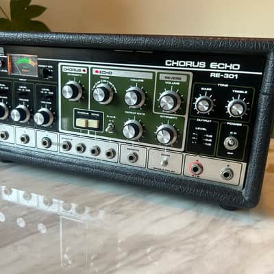 Roland RE-301 chorus echo 1977