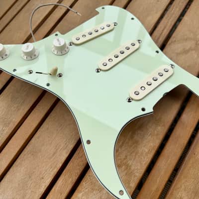 Proper Pickguards South of the Border Stratocaster Loaded Pickguard Equipped w/ Proper Passive—Mint Green, 11-Hole image 3