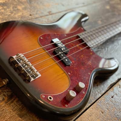 Fender FujiGen 1962 Reissue Precision Bass MIJ I-Serial 1990 Three Tone Sunburst image 2