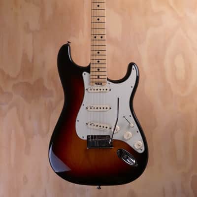 Fender American Elite Stratocaster Electric Guitar in 3-Colour Sunburst image 3