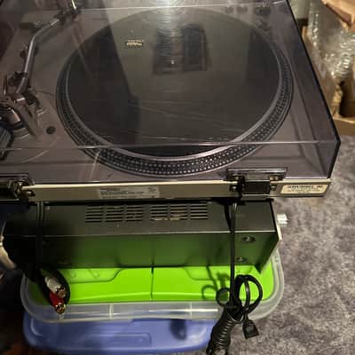 Technics SL-1300 Direct Drive Automatic Player System Turntable 1974 - 1978 - Silver image 4