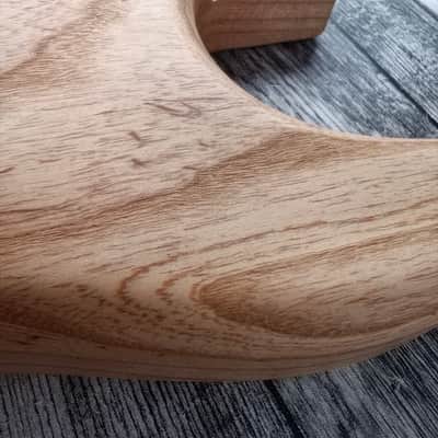 Oil Finish See-Through Northern Ash S Style Guitar Body, S Type Vintage Part Replacement Gadget,Unfinished, SSS Config image 5