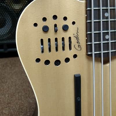 Godin A5 MIDI Acoustic/electric/synthic.. ;) Natural Finish 5 string Bass.. m@ image 4