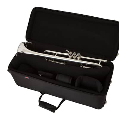 John Packer JP351SWHWS Orchestral Model Key of Bb Trumpet w/Pro Double Case, Mouthpiece & Valve Oil image 4