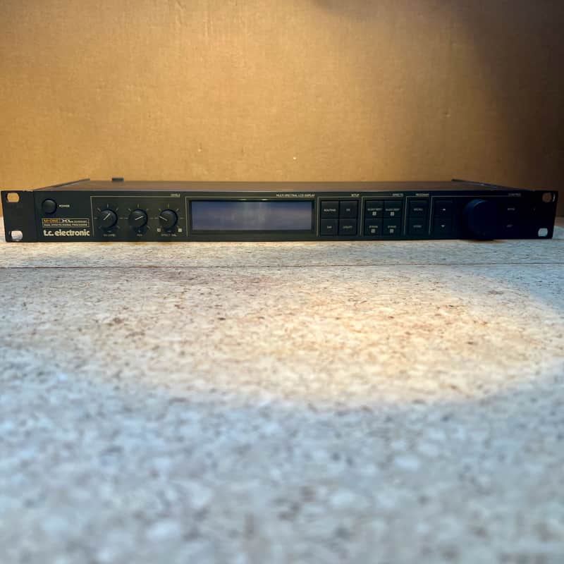 TC Electronic M-One XL 24-Bit Dual Engine/Effects Processor