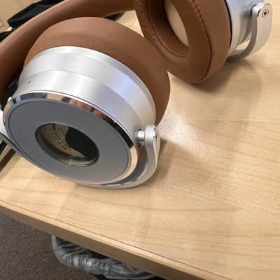 Ashdown Meters OV-1-B-C wireless headphones 2024 - Tan image 2