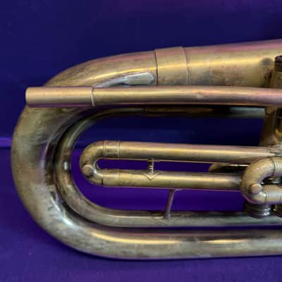King 1124 Marching Baritone - Lacquer image 2