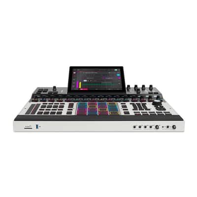 AKAI MPC XL [Pre-order item / Delivery date will be notified separately] [Standalone flagship sampler] (Akai) image 3