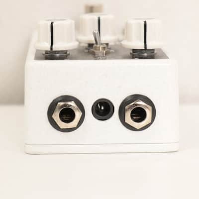 EARTH QUAKER DEVICES Dunes Mini Mega Ultimate Ove [1852] (04/30) image 5