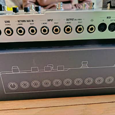 Line 6 HX Stomp XL Limited Edition 2025 Silver image 8