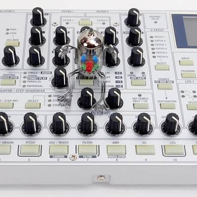 KORG Radias Synthesizer Vocoder Rack Desktop + Top Zustand + 1,5 Jahre Garantie image 4