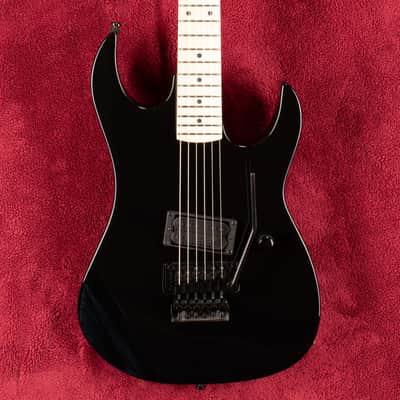 B.C. Rich Gunslinger Retro II with Floyd Rose - Black image 1