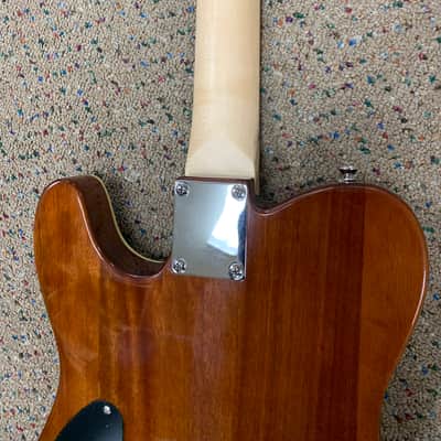 IYV Semi Hollow 2025 - Woodgrain image 16