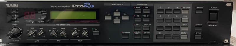 Yamaha Pro R3 Digital Reverberator 1990s - Black image 1