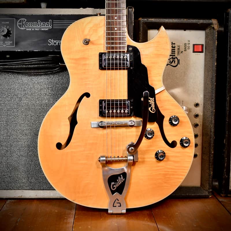 1999 Guild Starfire III 1999 – Natural Natural