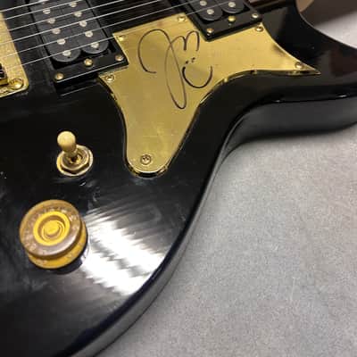 Lyon by Washburn LI15 Limited Edition Joe Trohman of Fall Out Boy image 2