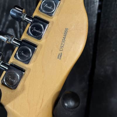 Fender American Professional II Telecaster Left Hand - Butterscotch Blonde image 15